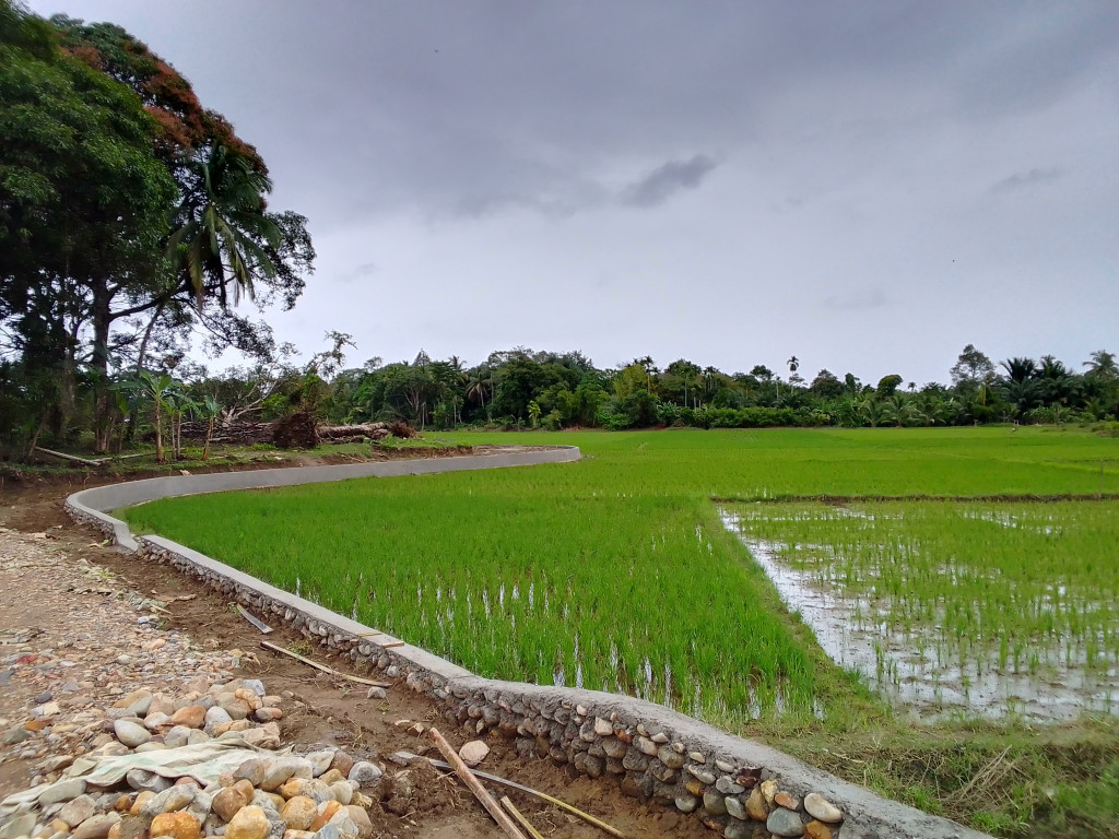 Pembangunan Talut Gampong